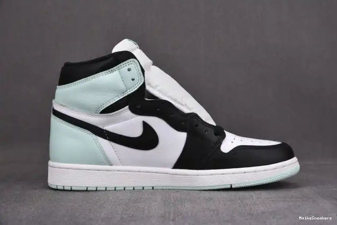 MaikeSneakers High Jordan 861428-100 1 Retro Igloo 0513